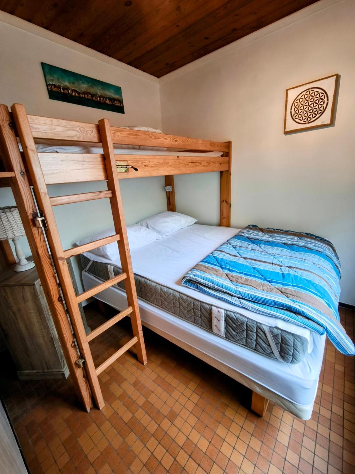Au Bois Charmant Waulsort Cameră foto